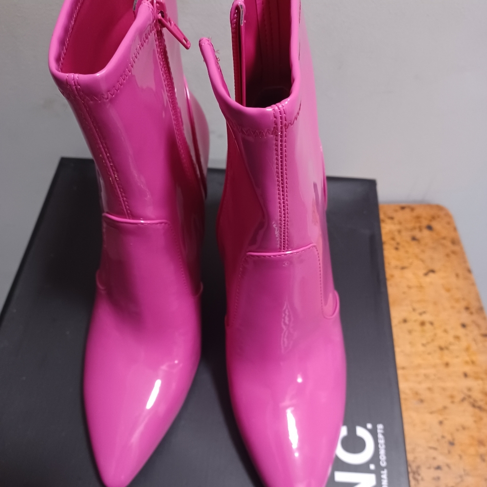 PINK BOOTIES